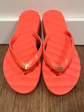 Tory Burch Kira Flip Flop Sandals Size 6